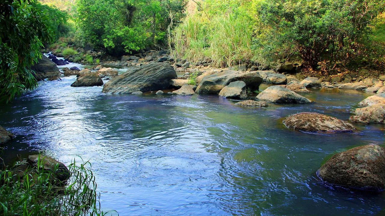 Fab Valley Homestay Munnar